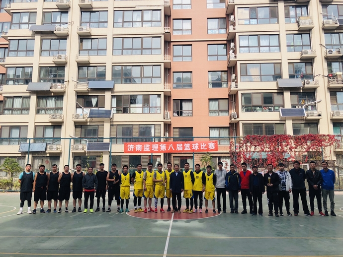 領(lǐng)獎(jiǎng).jpg 領(lǐng)獎(jiǎng).jpg